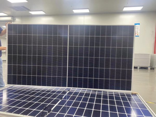 Двостороння сонячна панель Anern ANM-ND620W